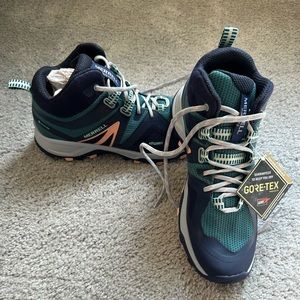 Merrell MQM Flex 2 Mid GTX Hiking Boots NWB Size 8